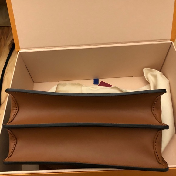 ❌❌Sold ❌❌Lv dauphine MM - Picture 5 of 7